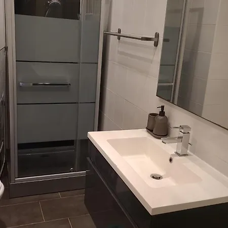 Apartment Vue Mer, Rdc, De Trestrignel Perros-Guirec